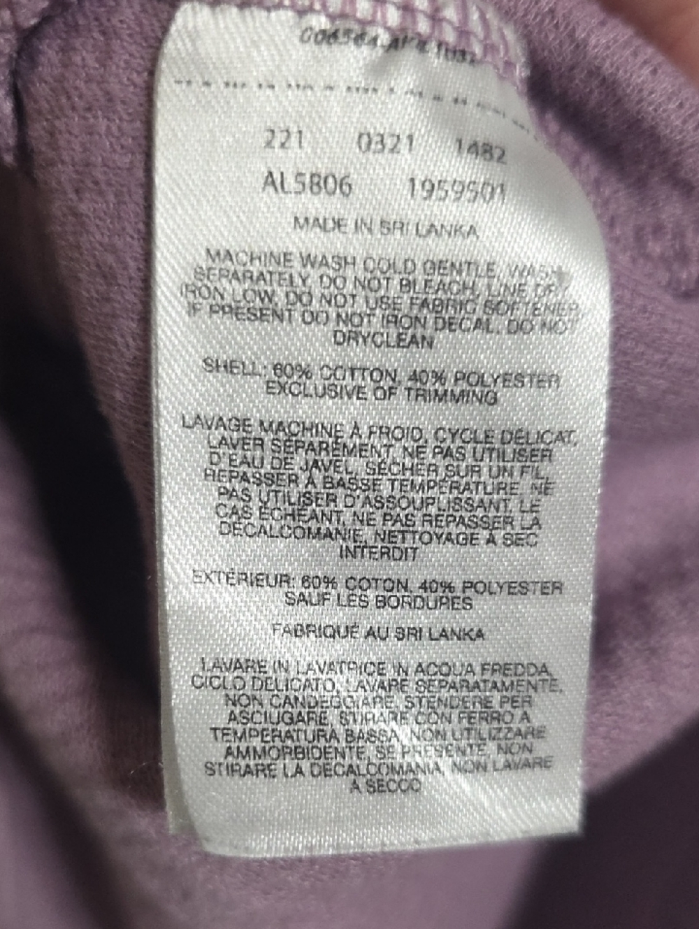 Columbia Waffle-Knit Long Sleeve V-Neck – Size Medium - Picture 7 of 7